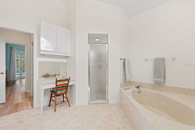 4442 HOLLYBROOK WAY, Sarasota, FL 34233