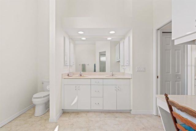 4442 HOLLYBROOK WAY, Sarasota, FL 34233
