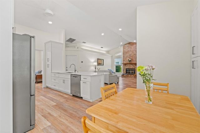 4442 HOLLYBROOK WAY, Sarasota, FL 34233
