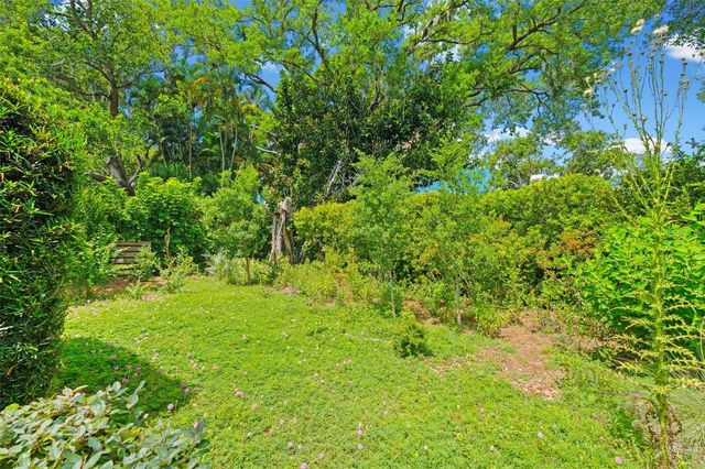 4442 HOLLYBROOK WAY, Sarasota, FL 34233