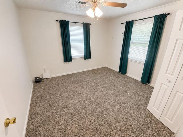 295 Lazy Hollow Lane, Livingston, TX 77351