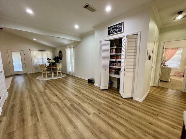 126 Salmon Lane, Russellville, AR 72802