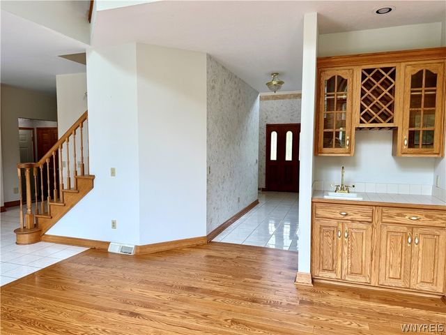 9239 Carpenter Road, Eden, NY 14057