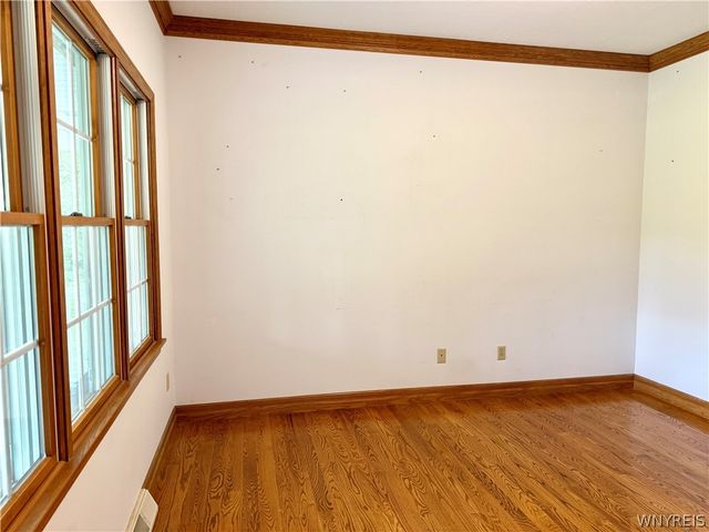 9239 Carpenter Road, Eden, NY 14057