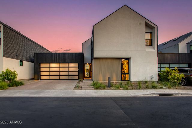 1333 E POMELO GROVE Lane, Phoenix, AZ 85014