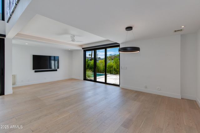 1333 E POMELO GROVE Lane, Phoenix, AZ 85014