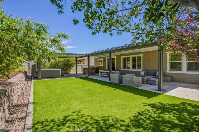31874 Cloverhill Way, Murrieta, CA 92563