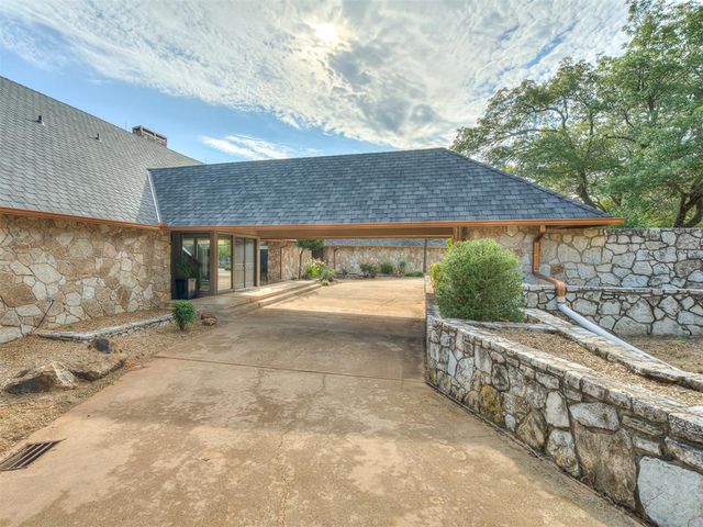 7413 NW 150th Street, Oklahoma City, OK 73142