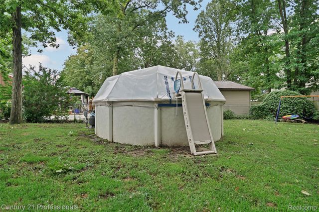 48518 Wheatfield Street, Chesterfield Township, MI 48051