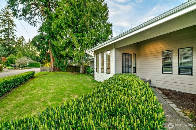 558 SW 298th Street, Federal Way, WA 98023