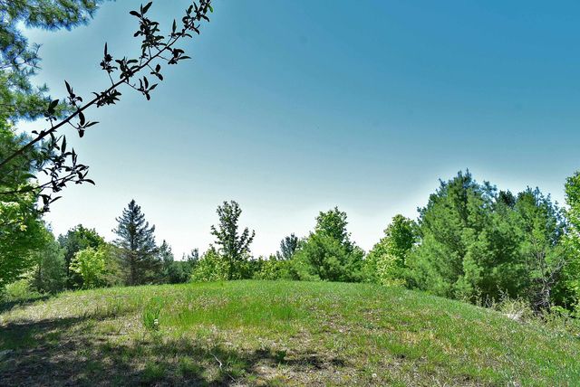 570 Michael Avenue, Traverse City, MI 49685