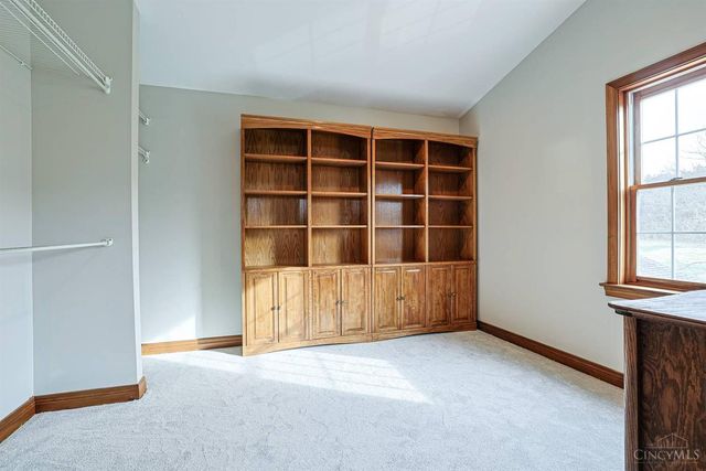 10404 Lees Creek Road, Harrison, OH 45030