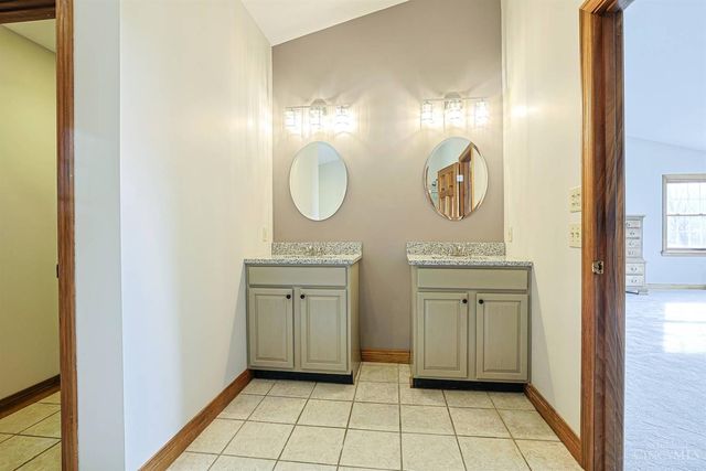 10404 Lees Creek Road, Harrison, OH 45030