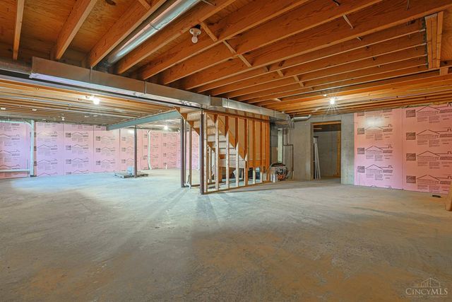 10404 Lees Creek Road, Harrison, OH 45030