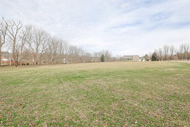 10404 Lees Creek Road, Harrison, OH 45030