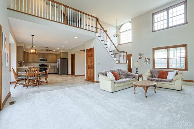 10404 Lees Creek Road, Harrison, OH 45030