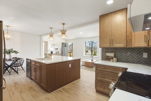 310 Lisa Ln, Gallatin, TN 37066