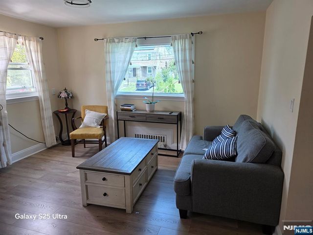 100 Knapp Place, Englewood, NJ 07631