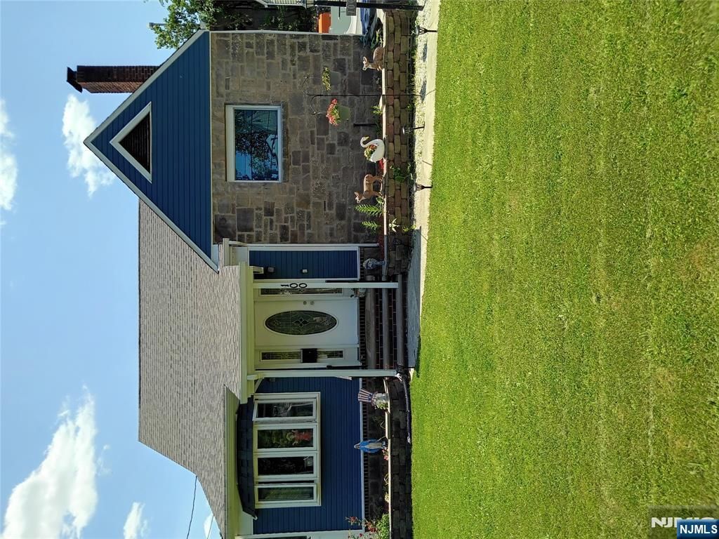 100 Knapp Place, Englewood, NJ 07631