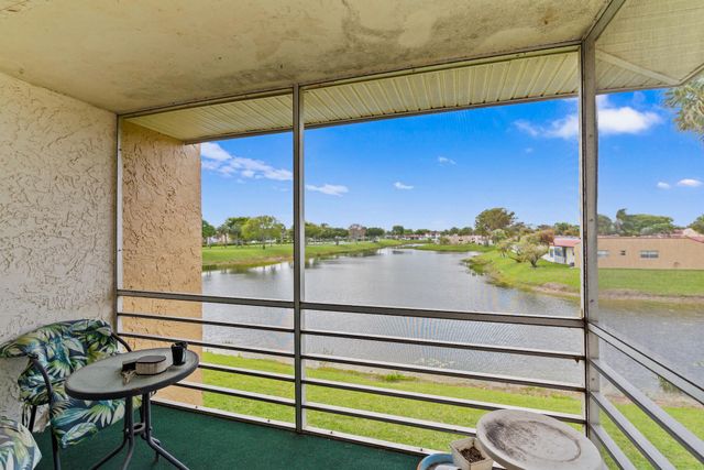 132 Lake Carol Drive, West Palm Beach, FL 33411