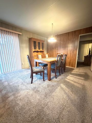 458 Balsawood Drive, Redding, CA 96003