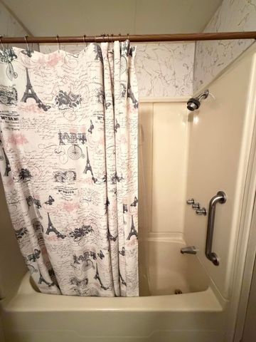 458 Balsawood Drive, Redding, CA 96003