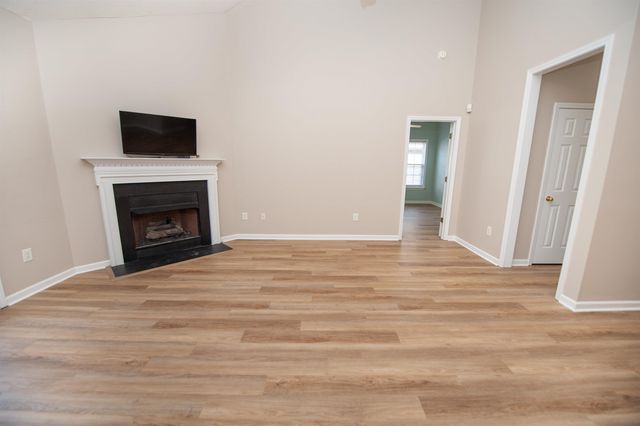 743 Lanyon Lane, Spartanburg, SC 29301