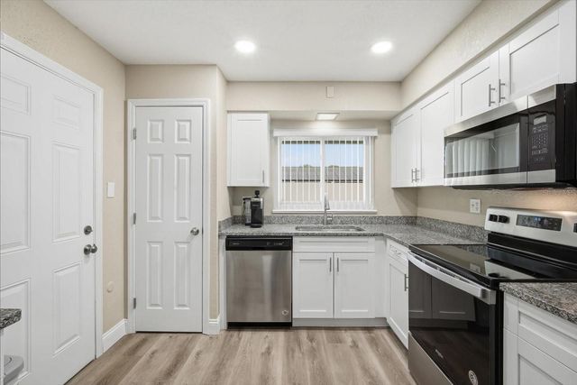 1404 SETON HALL DRIVE, Sun City Center, FL 33573