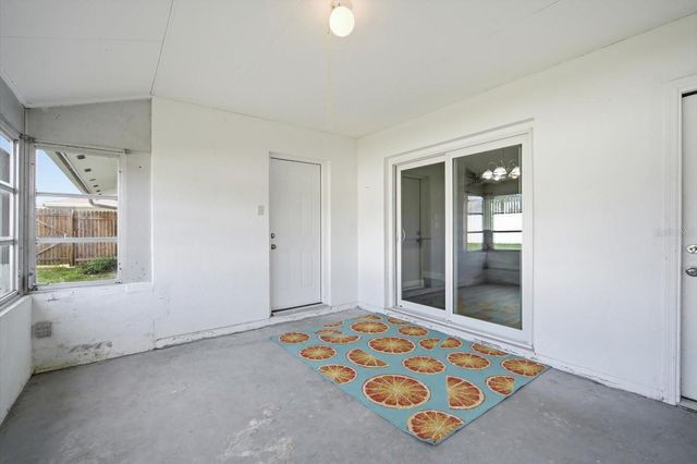 1404 SETON HALL DRIVE, Sun City Center, FL 33573