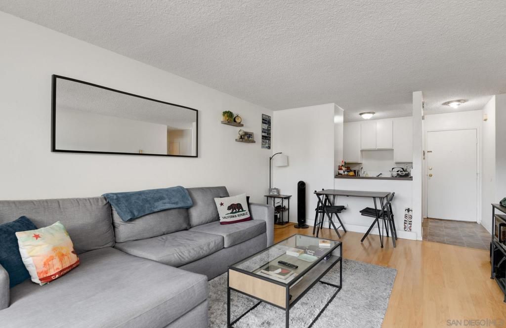 1645 Emerald 1o, San Diego, CA 92109 — photo 5