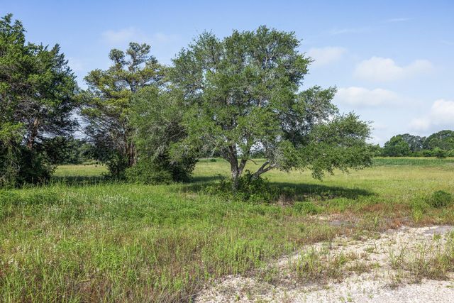 109 Compound Lane, Round Top, TX 78954