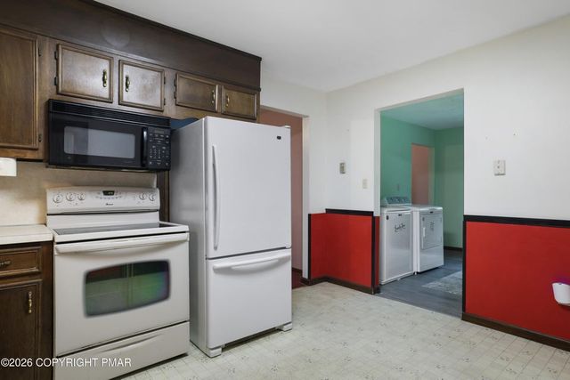 1585 Starry Lane, Chestnuthill Twp, PA 18330