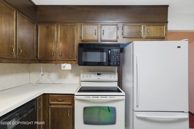 1585 Starry Lane, Chestnuthill Twp, PA 18330