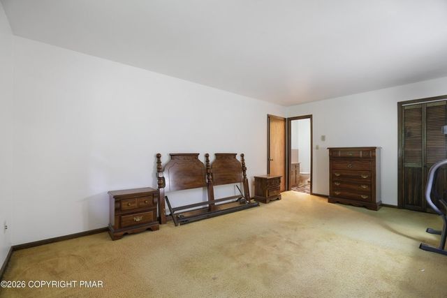 1585 Starry Lane, Chestnuthill Twp, PA 18330