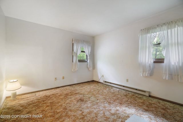 1585 Starry Lane, Chestnuthill Twp, PA 18330