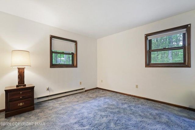 1585 Starry Lane, Chestnuthill Twp, PA 18330