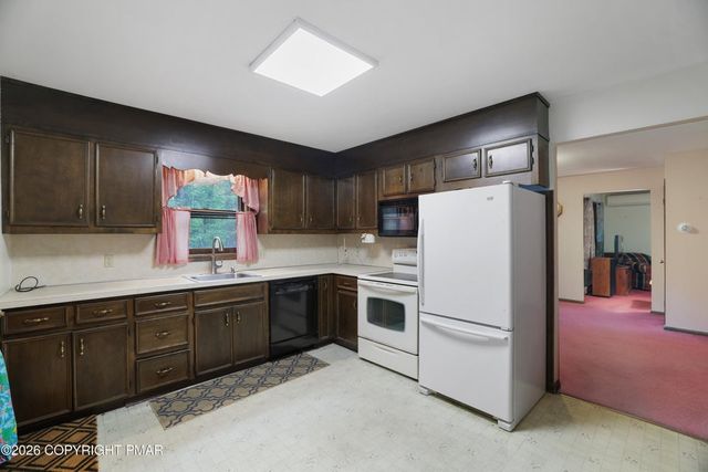 1585 Starry Lane, Chestnuthill Twp, PA 18330
