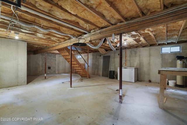 1585 Starry Lane, Chestnuthill Twp, PA 18330