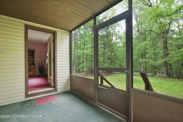 1585 Starry Lane, Chestnuthill Twp, PA 18330