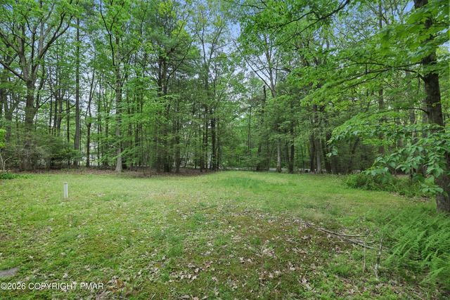 1585 Starry Lane, Chestnuthill Twp, PA 18330