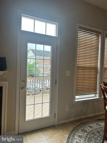42997 KENNERLY TER, Ashburn, VA 20148
