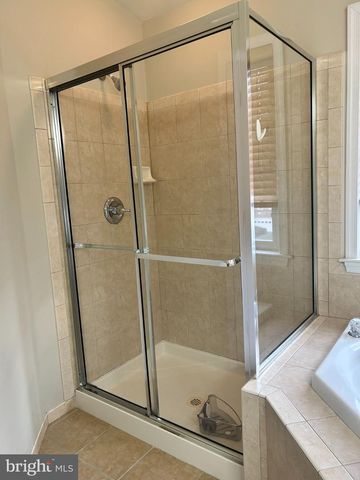 42997 KENNERLY TER, Ashburn, VA 20148