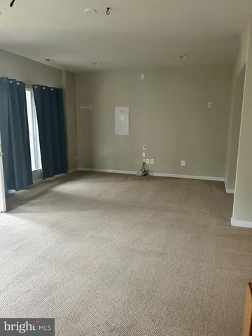 42997 KENNERLY TER, Ashburn, VA 20148
