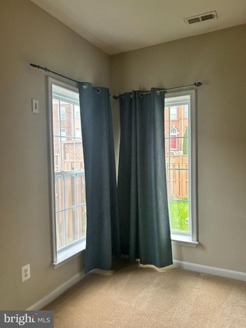 42997 KENNERLY TER, Ashburn, VA 20148