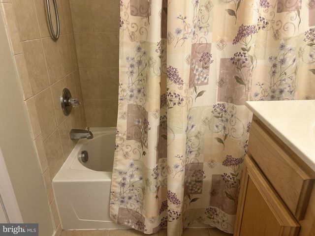42997 KENNERLY TER, Ashburn, VA 20148