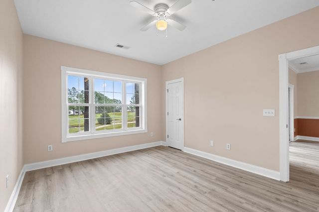 109 S Shore Blvd Unit 203, Longs, SC 29568