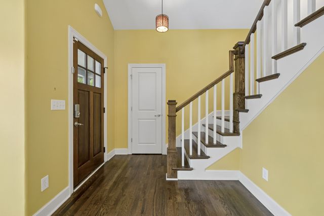 1011 Bate Ave, Nashville, TN 37204