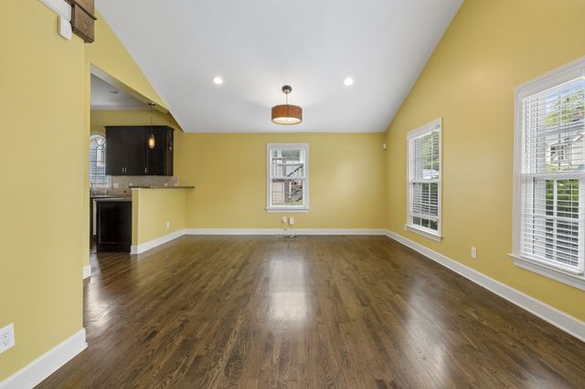 1011 Bate Ave, Nashville, TN 37204