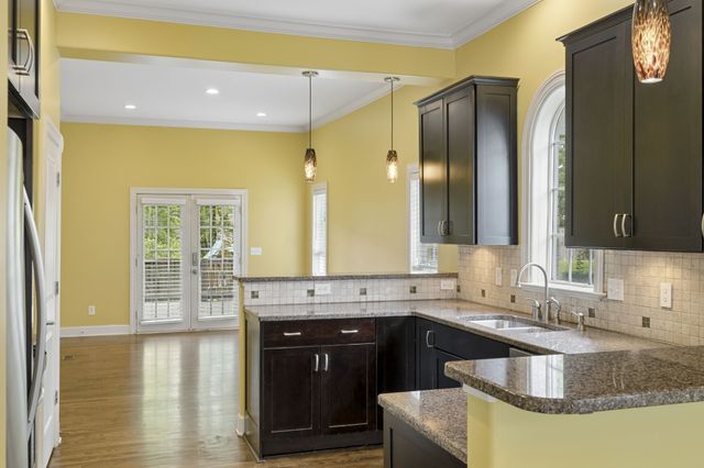 1011 Bate Ave, Nashville, TN 37204