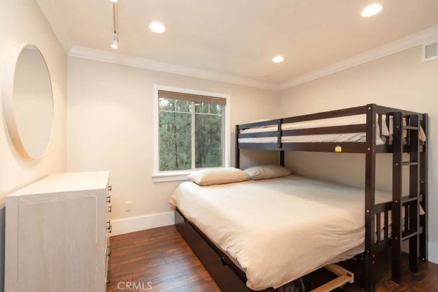 2300 Cypress Way, Pine Mountain Club, CA 93222